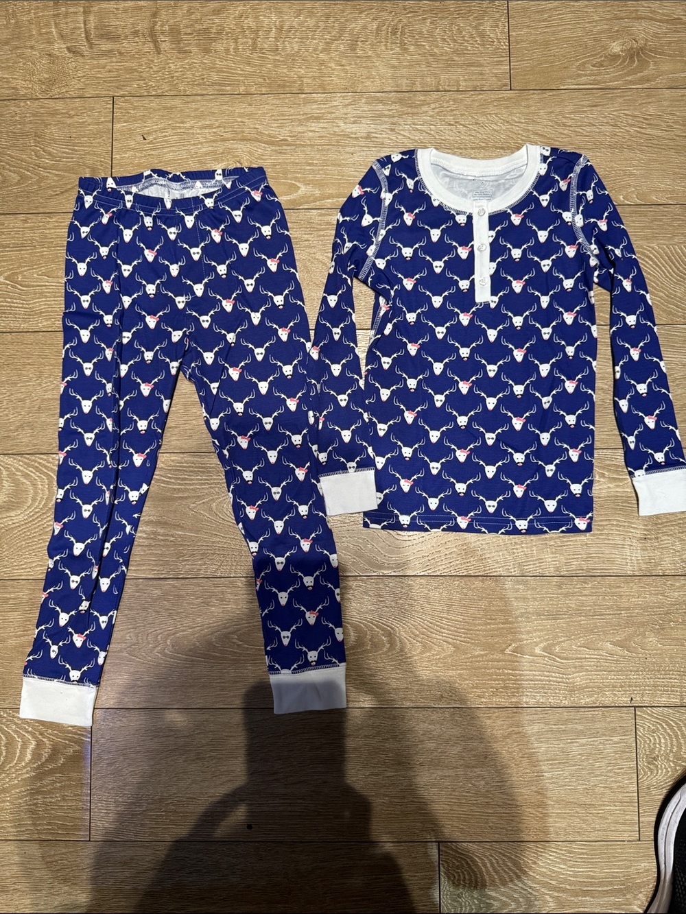 NWT RARE LTD EDITION Reindeer Print Pajama Set